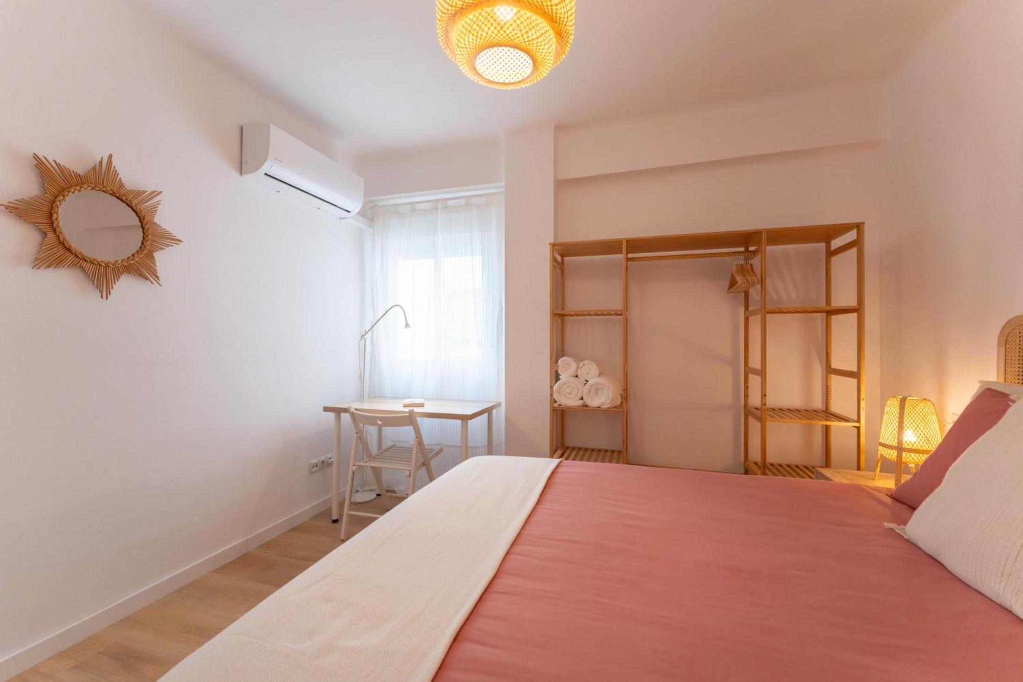 Malaga Lux Oasis - Modern 3Br, Fast Wifi, Smarttv Leilighet Eksteriør bilde